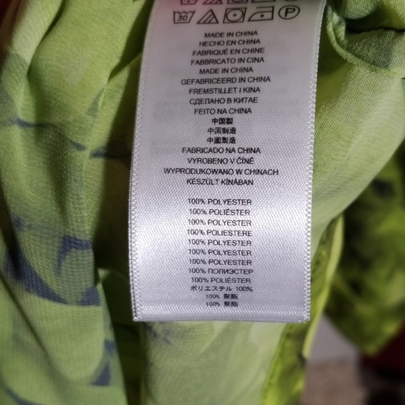 Michael Kors Shear Green Blouse. Size Medi… - Picture 4 of 6